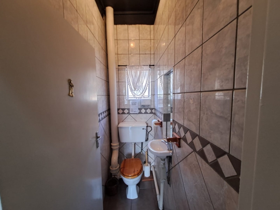 4 Bedroom Property for Sale in Sasolburg Ext 4 Free State